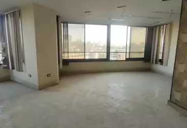Properties For sale - 3 rooms - floor 4