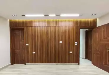 Apartments For sale - 3 rooms - floor 4