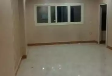 شقق للبيع - 3 غرف - بالدور 7