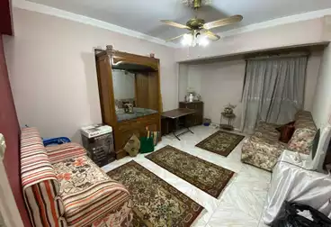 عقارات للبيع - 3 غرف - بالدور 5