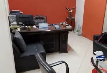 Apartments For sale - 2 rooms - floor 3