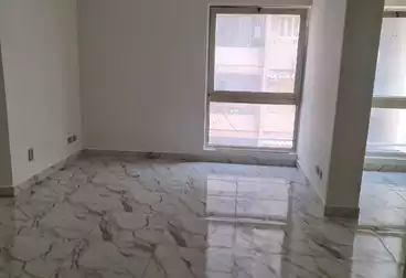 عقارات للبيع - 3 غرف - بالدور 7