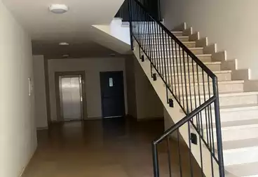 Apartment with Garden For sale - 2 rooms - floor 0