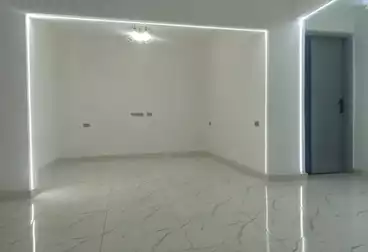 Apartments For sale - 2 rooms - floor 1