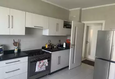 Apartments For sale - 3 rooms - floor 1