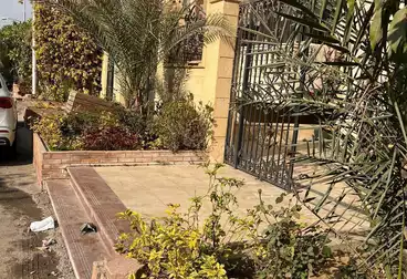 عقارات للبيع - 4 غرف - بالدور 1