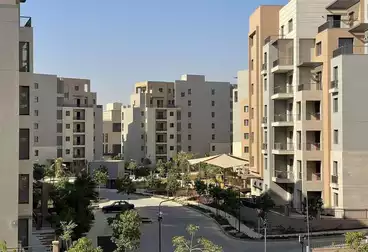 Apartments For sale - 2 rooms - floor 3