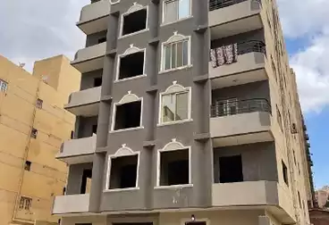 شقق للبيع - 3 غرف - بالدور 4