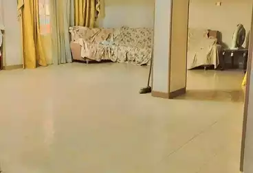 Apartments For sale - 2 rooms - floor 4