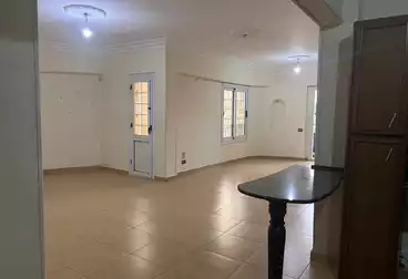 Apartments For sale - 3 rooms - floor 2