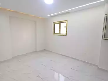شقق للبيع - 3 غرف - بالدور 4