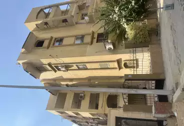شقق للبيع - 3 غرف - بالدور 4