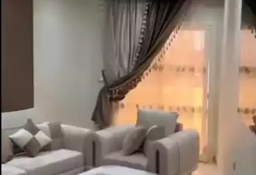 شقق مفروشة للبيع - 3 غرف - بالدور 9