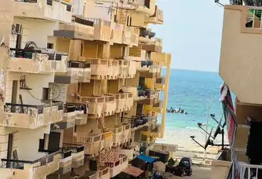 Apartments For sale - 3 rooms - floor 4