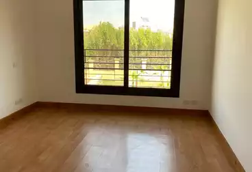 Apartments For rent - 3 rooms - floor 3