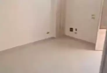 undefined undefined - 2 rooms - floor 6