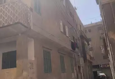 Building For sale - 3 rooms