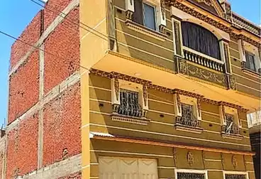 Building For sale - 3 rooms