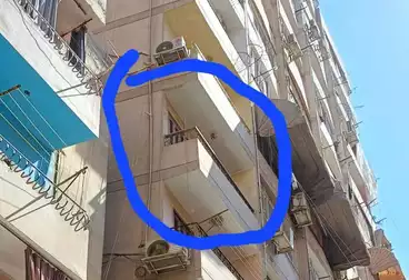 Apartments For sale - 3 rooms - floor 4