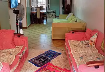 Apartments For sale - 2 rooms - floor 8