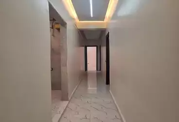 Apartments For sale - 3 rooms - floor 1