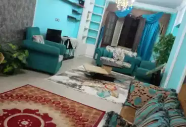 Furnished Apartment For sale - 3 rooms - floor 5