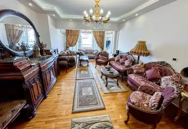 undefined undefined - 2 rooms - floor 8