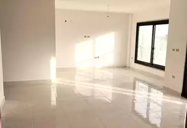 undefined undefined - 2 rooms - floor 4