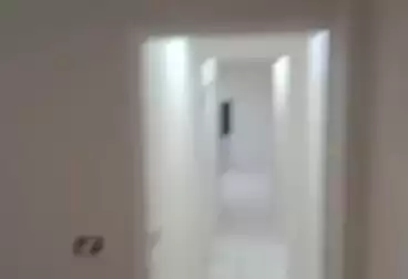 Apartments For sale - 2 rooms - floor 4