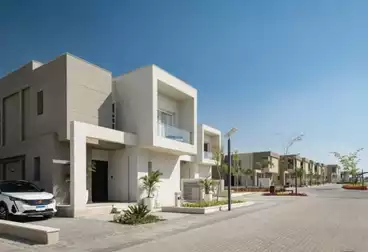 Town House For sale