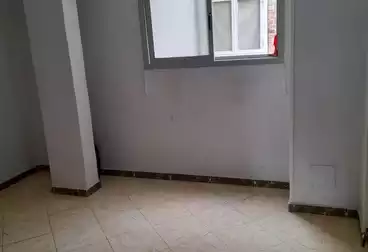 شقق للبيع - 2 غرف - بالدور 5