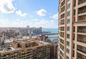 عقارات للبيع - 3 غرف - بالدور 19