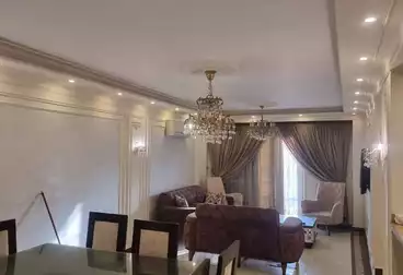 Furnished Apartment For rent - 3 rooms - floor 8