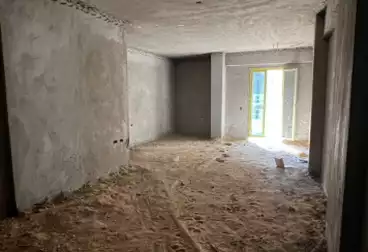 Apartments For sale - 3 rooms - floor 4