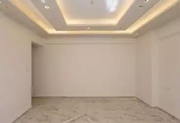 Apartments For sale - 3 rooms - floor 4