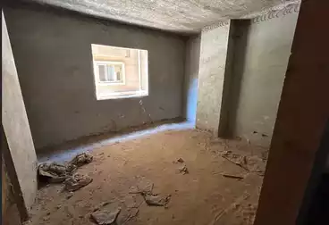 Apartments For sale - 3 rooms - floor 1