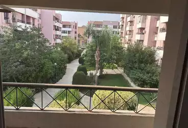 Apartments For sale - 3 rooms - floor 1