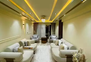 Apartments For sale - 3 rooms - floor 4