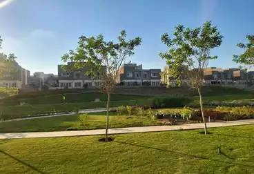 شقق للإيجار - 3 غرف - بالدور 0