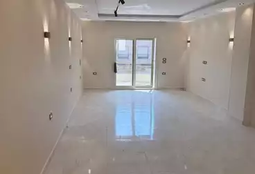شقق للإيجار - 3 غرف - بالدور 1
