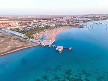 عقارات للبيع في حي الكوثر، البحر الأحمر، 100 متر