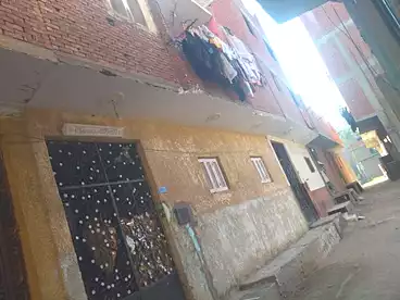 House / Home For sale - 4 rooms