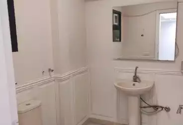 مقر إداري للإيجار - 2 غرف - بالدور 0