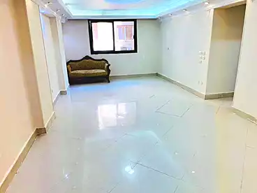 Apartments For sale - 3 rooms - floor 4