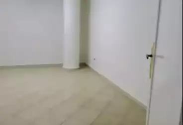 شقق للبيع - 3 غرف - بالدور 1