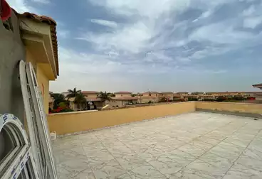 فيلا منفصلة للبيع - 5 غرف