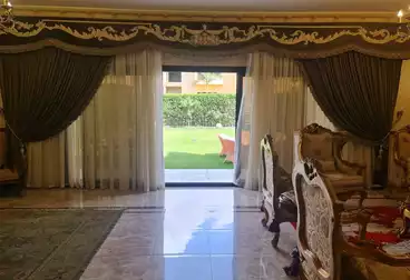 تاون هاوس للبيع - 4 غرف