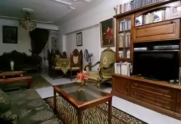 undefined undefined - 2 rooms - floor 5