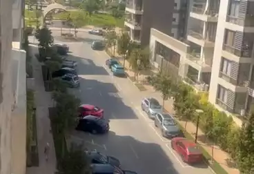 Apartments For sale - 3 rooms - floor 5