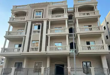 Apartments For sale - 3 rooms - floor 1